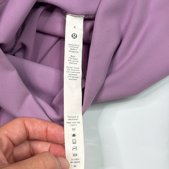 Lululemon Pink High Rise Shorts Size 4 - Picture 3 of 3